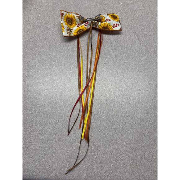 Ready To Gift Hair Accessories & Necklace 6 Piece Set - Picture 10 of 15